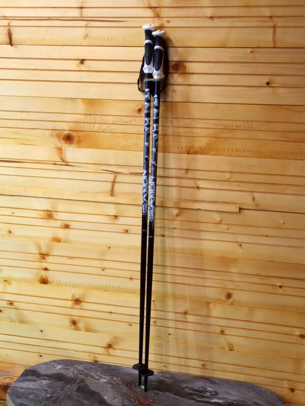 NOVÉ PALICE ITALBASTONI NOMAD BLACK-WHITE 110CM